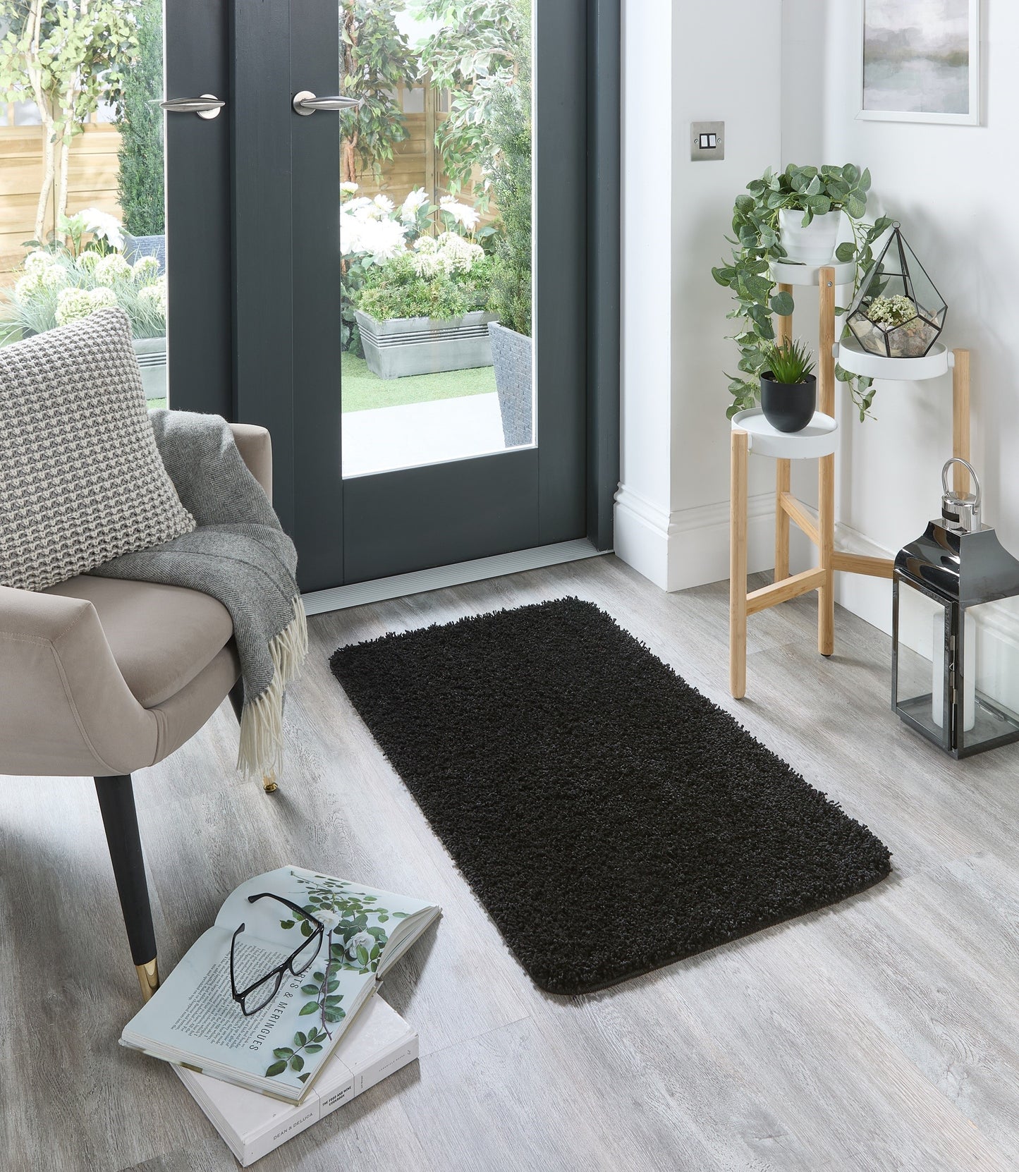 My Washable Shaggy Non-Slip Rug in Black