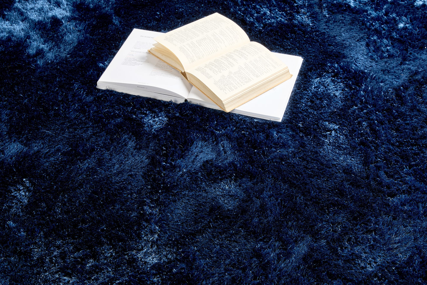Origins Shimmer Silky Shaggy Hand Tufted Carpet Border Modern Soft Fluffy Shag Rug in Indigo Blue