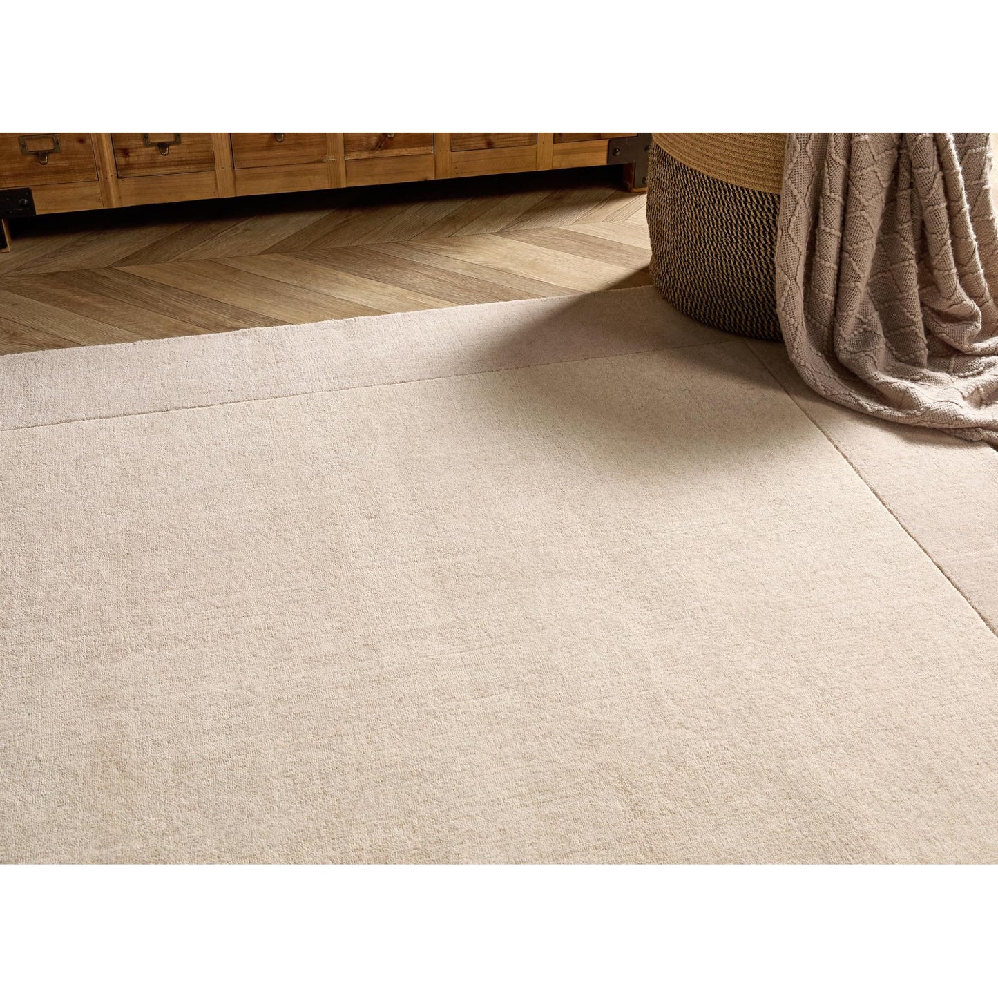Origins Borders Hand Loom Woven Wool Bordered Rug Hallway in Natural Beige