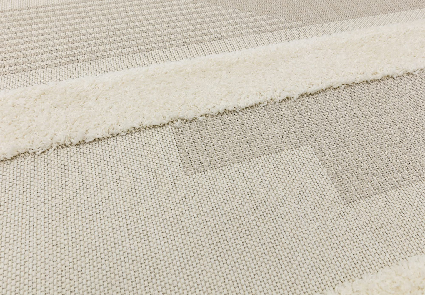 Monty Indoor Outdoor Rug for Living Room, Garden, Patio, Picnic Mat, Camping, Trellis, Balcony Quality Weather Resistant Rug