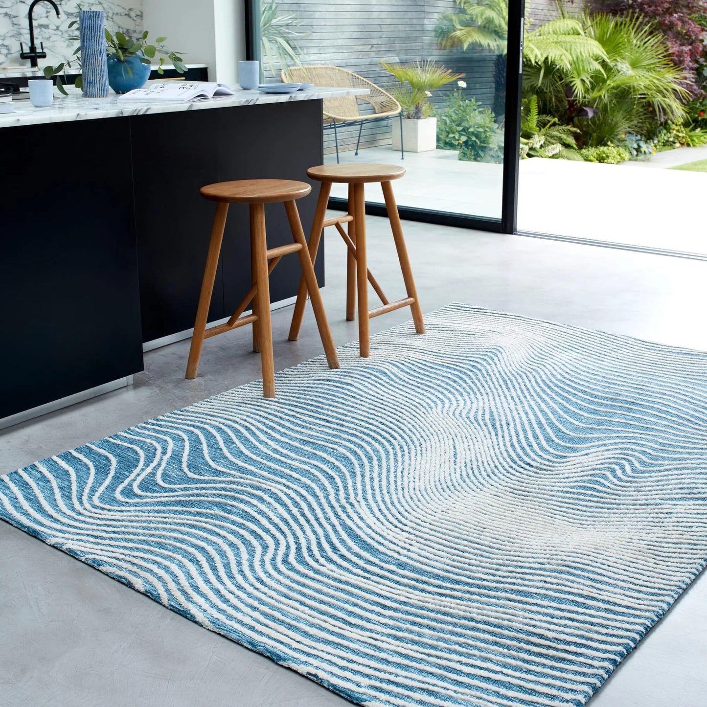Contemporary Rug for Living Room Bedroom Lounge Dining Room Carpet Abstract Artistic Retro Modern Design Super Soft Area Rug