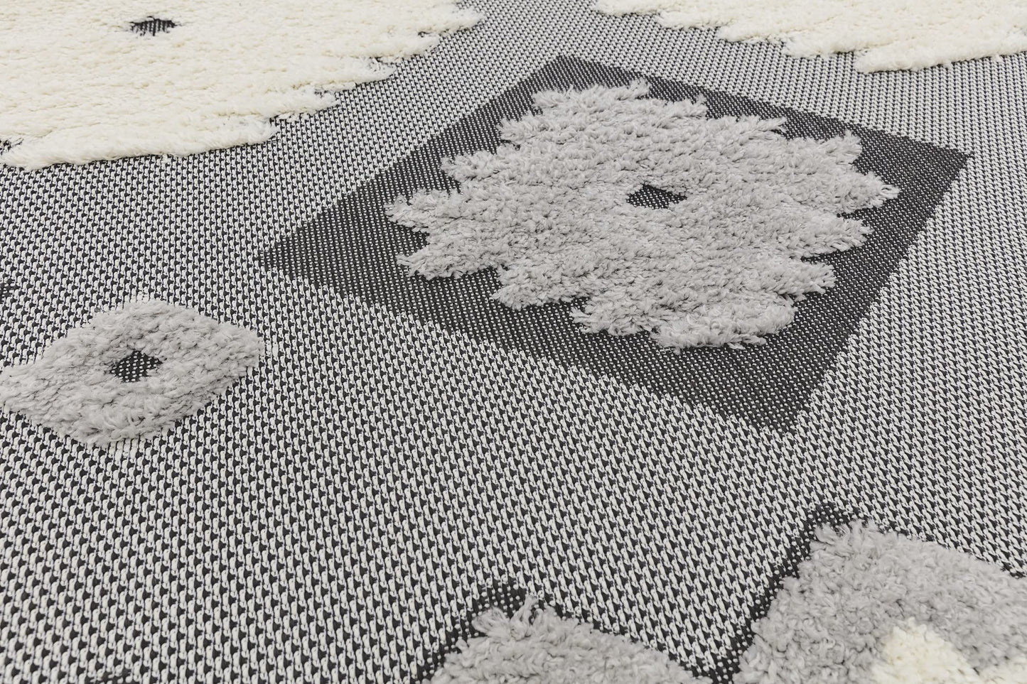 Monty Indoor Outdoor Rug for Living Room, Garden, Patio, Picnic Mat, Camping, Trellis, Balcony Quality Weather Resistant Rug