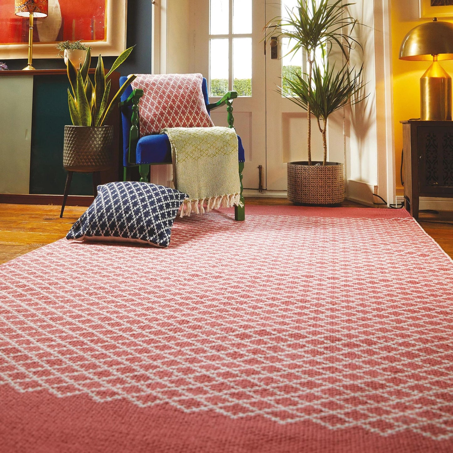 Hug Rug Woven Trellis Washable Indoor Outdoor Coral Pink