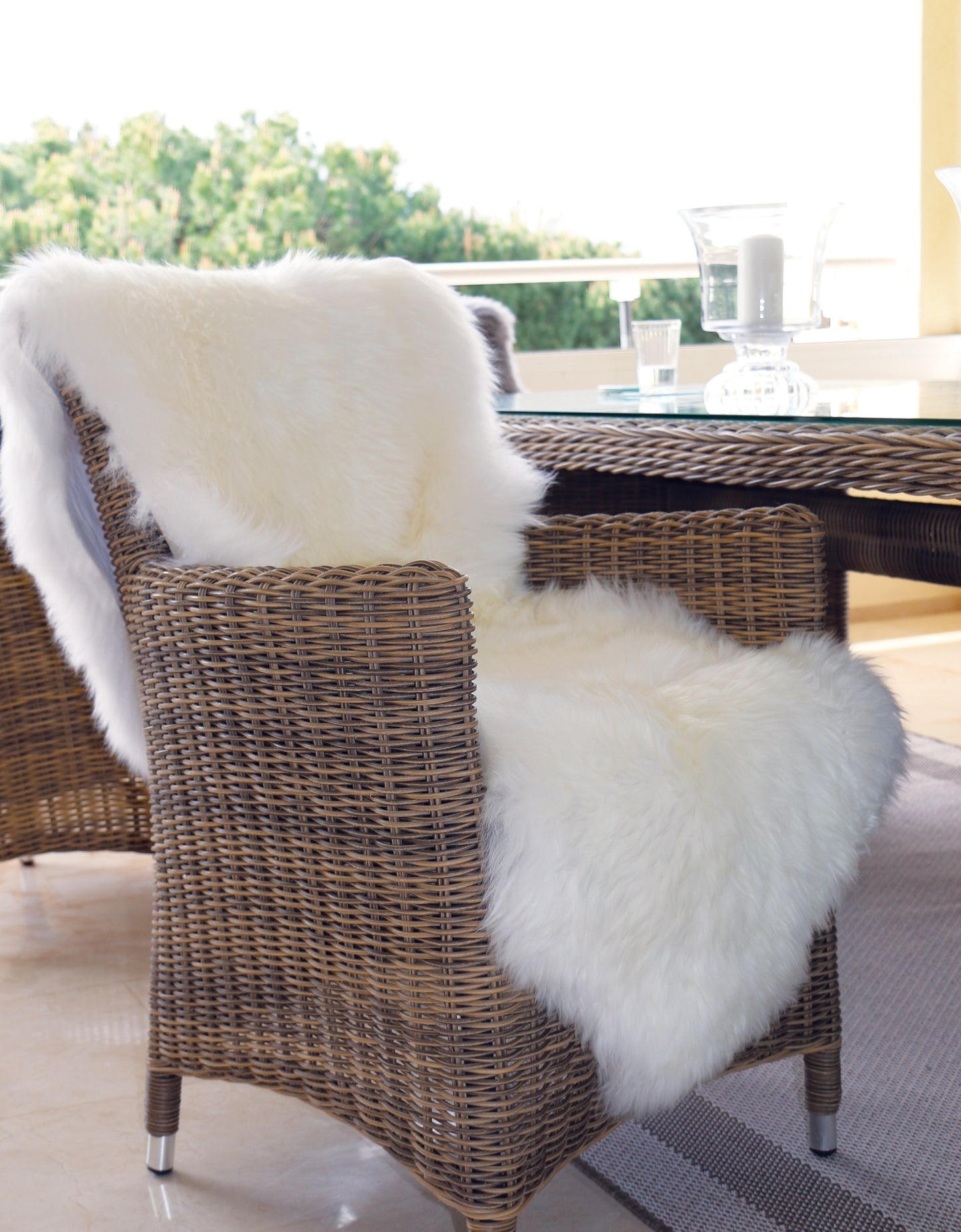 Genuine Sheepskin Animal Fur Soft Wool Shaggy Natural Cream Rug