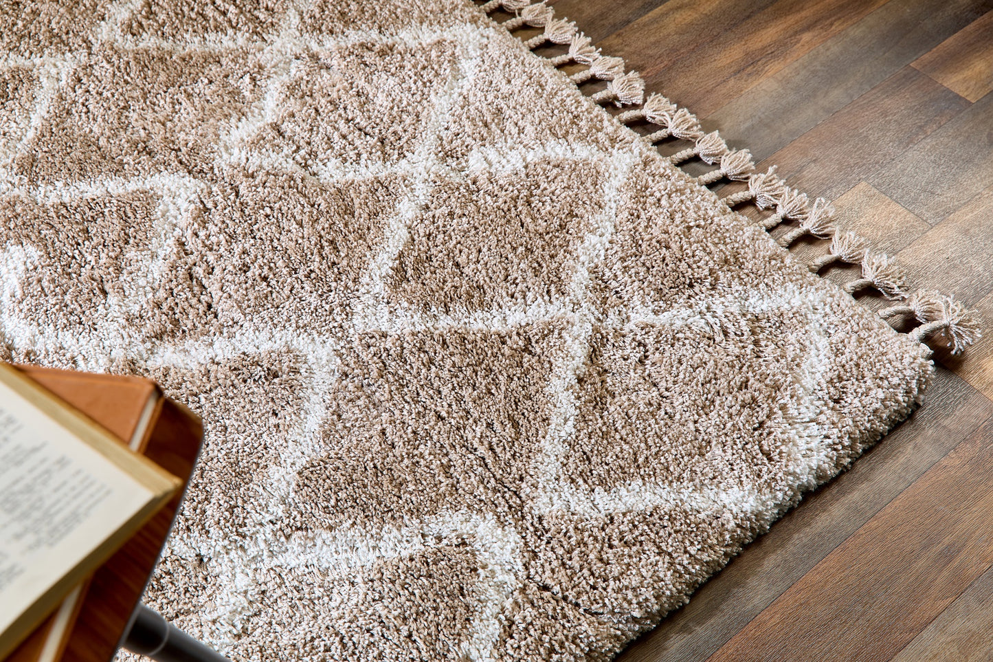 Origins Morocco Traditional Modern Tribal Berber Shaggy Tasseled Beige Ivory Rug