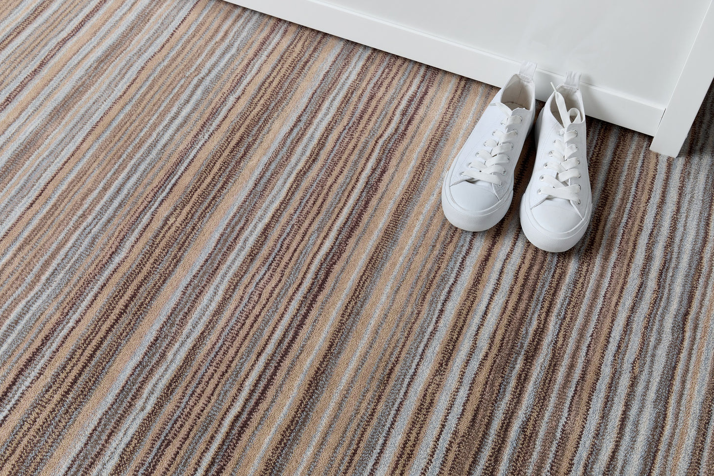 Origins Fine Stripes Hand Loom Woven Wool Rug Halway in Beige