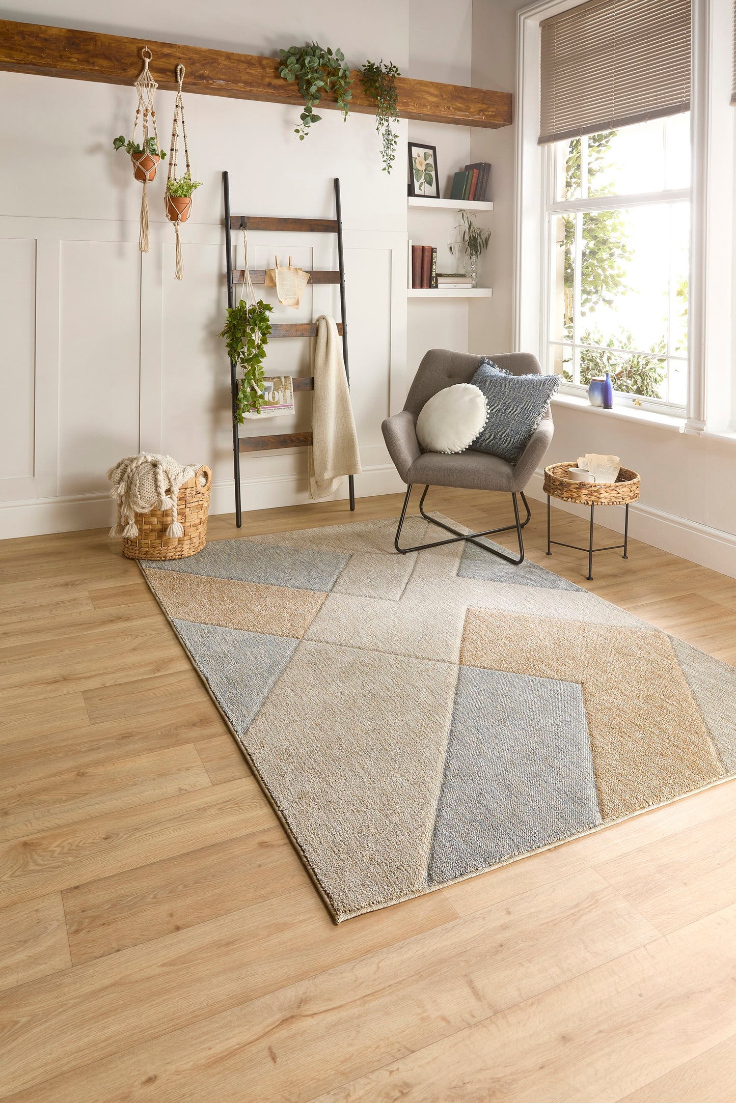 Origins Notion Modern Abstract Geometric Carved Rug in Cream/Blue
