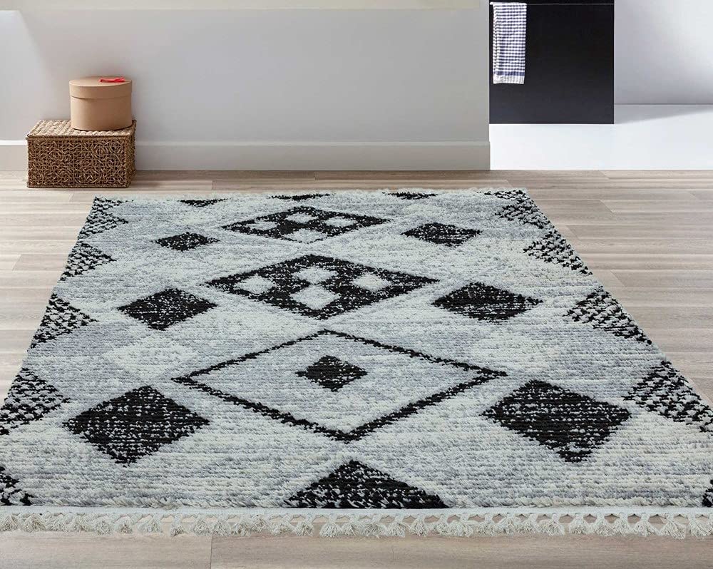 Cyrus CY07 Nomadic Moroccan Berber Kilim Style Fringed Rug