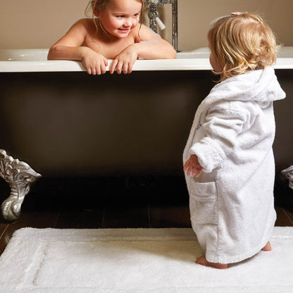 Hug Rug Bamboo Border Bath Mat Shower for Hotel and Bathroom White Towel Mat in 50 x80 cm